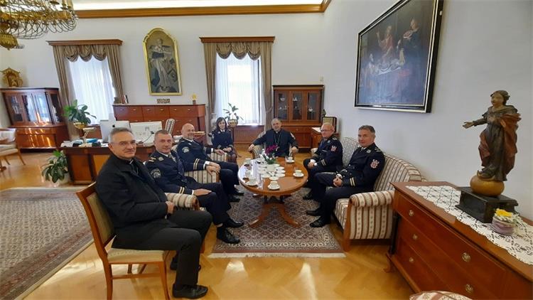 Slika \PU_V\vijesti\2022\Dan policije\IMG-20220929-WA0014.jpg